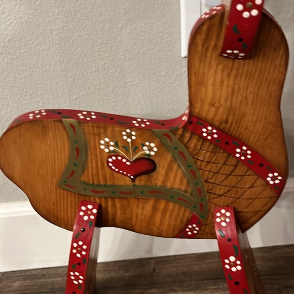 Vintage Handmade and painted 3 pc. Reindeer family. - Picture 8 of 9